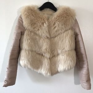 Faux Fox Fur Jacket Detachable Sleeves Cream S